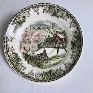 Johnson Brothers The Friendly Village "The Well" Salad Plate 7"  England